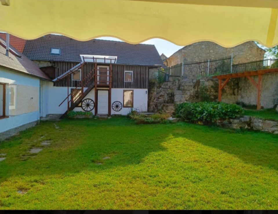 dvůr resort Počepice Tikovský