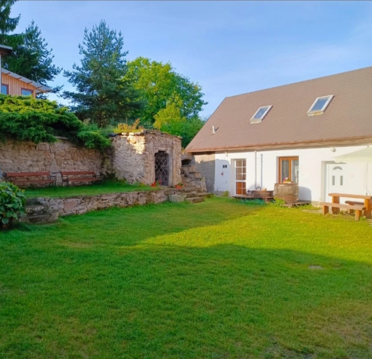 dvůr resort Počepice Tikovský